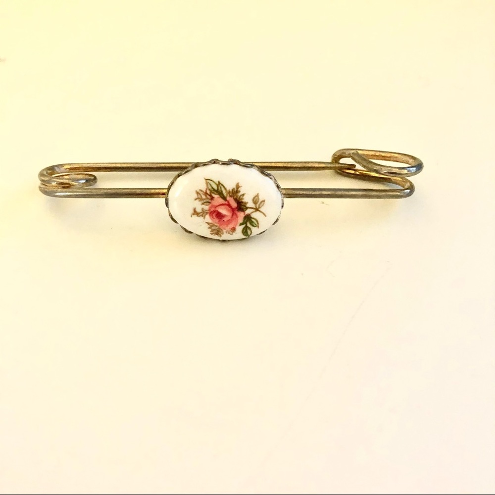 Broche de cerámica vintage pintado a mano de flor, enchapado en oro